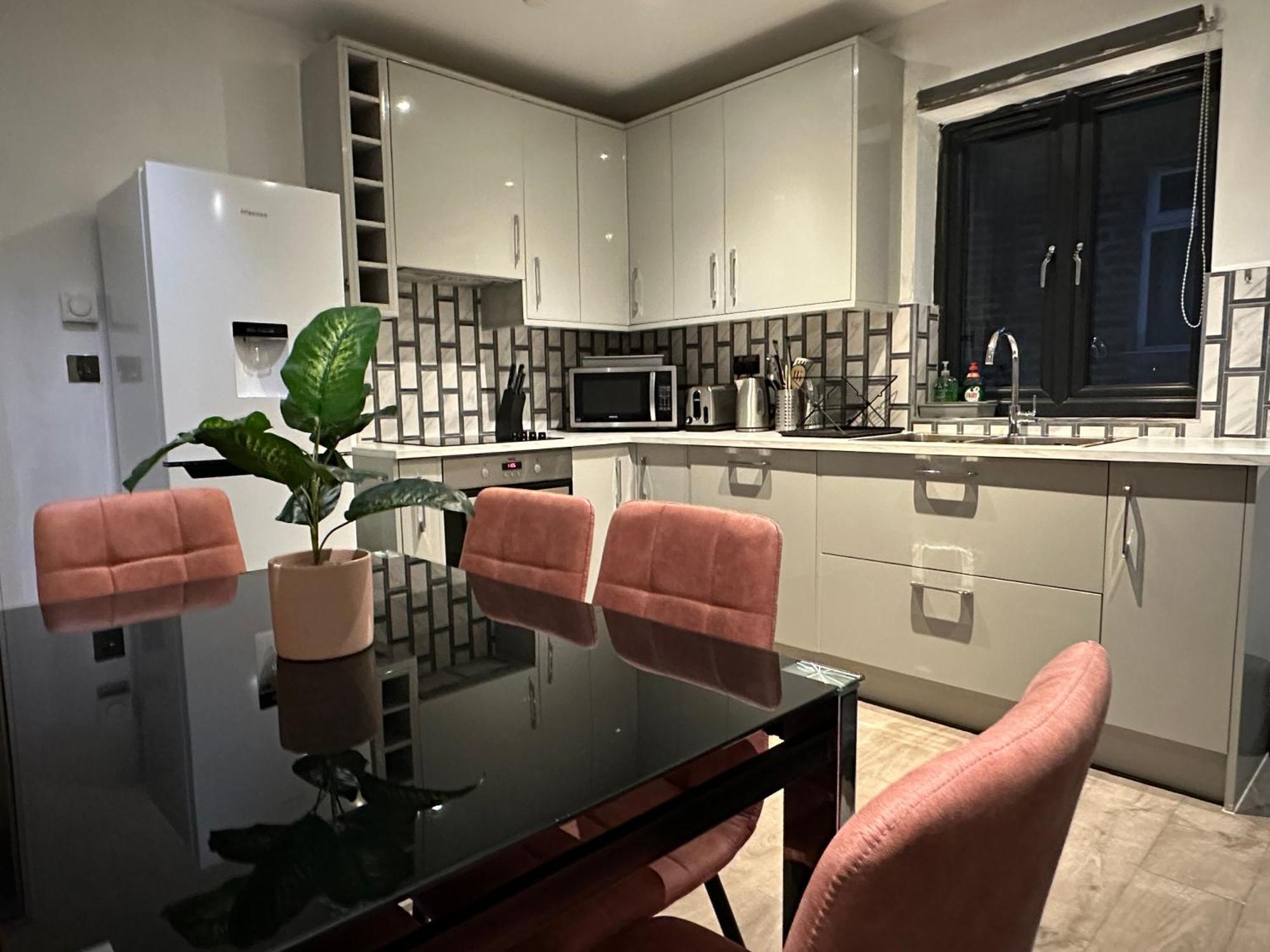Appartement Luxurious Hidden Gem In Wandsworth à Londres Extérieur photo