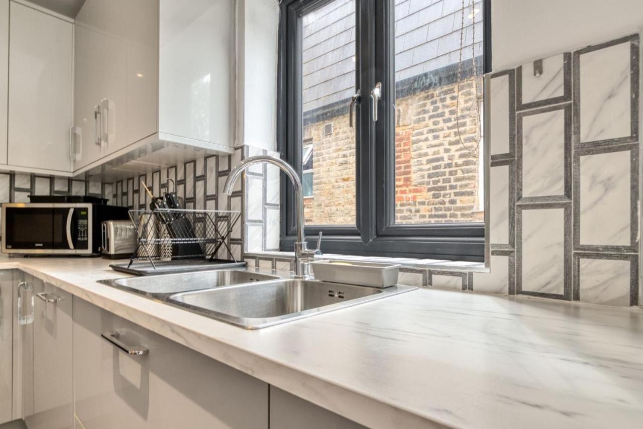 Appartement Luxurious Hidden Gem In Wandsworth à Londres Extérieur photo