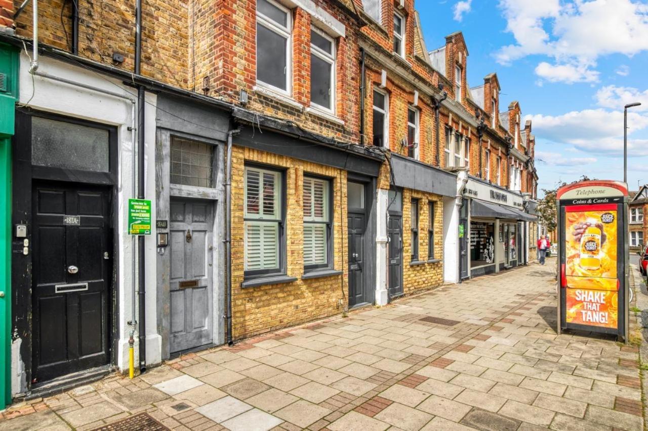 Appartement Luxurious Hidden Gem In Wandsworth à Londres Extérieur photo