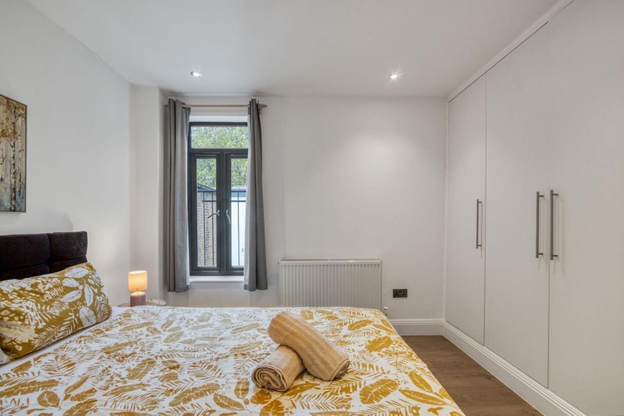Appartement Luxurious Hidden Gem In Wandsworth à Londres Extérieur photo